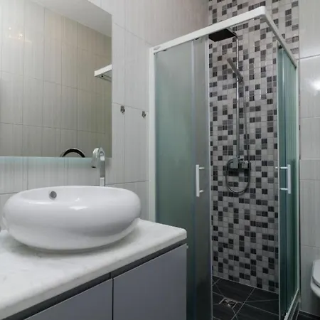 Sorgo Palace Luxury Bedroom With City View 斯顿